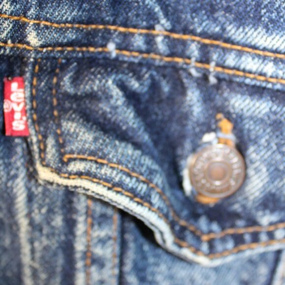 Levi Trucker Jacket Y2K Vintage Jaguar Sun Petroglyphs Logo Vintage Size Small - Picture 9 of 14